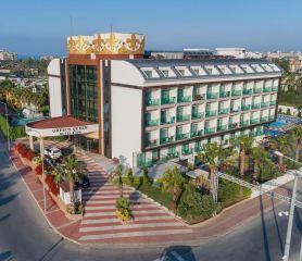 ORFEUS QUEEN HOTEL SIDE